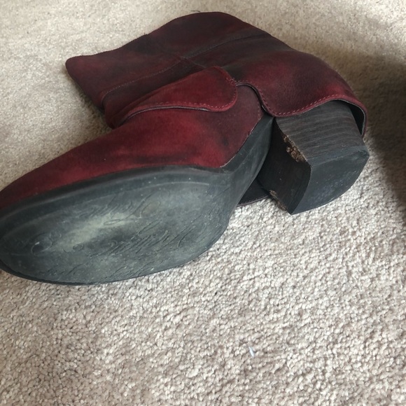 Fergie Cameo Booties - Picture 3 of 7